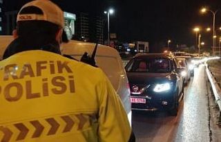 Sokağa çıkma kısıtlaması denetimleri aralıksız...