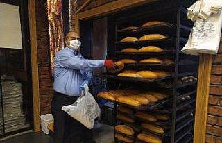 Sokağa çıkma kısıtlamasında pideler sahurda...