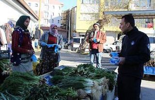 Söke’nin hafta sonu pazarları kendi günlerine...