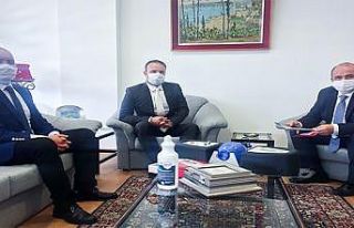 Solunum cihazları Sağlık Bakanlığı’na teslim...