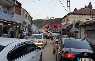 Sosyal mesafe kuralına uyulmayınca valilik yaylaya...