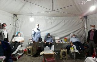 Stoklar azalınca memurlar kan bağışına koştu