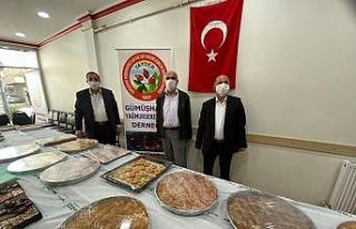 Sultanbeyli’nde sağlıkçılara baklavalı destek
