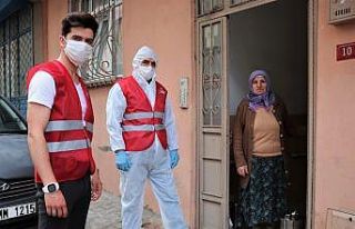 Sultanbeyli’nde Vefa Sosyal Destek Grubu, günde...