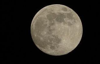 Süper Ay Mersin’de görüntülendi