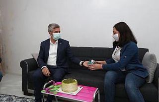 Tahmazoğlu’dan doğum günü sürprizi