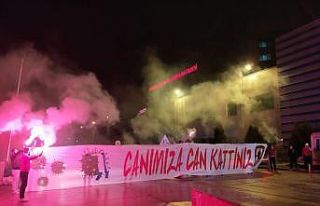 Taraftarlardan sağlıkçılara büyük destek: "Canımıza...