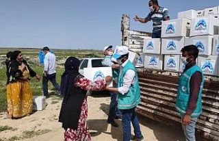 Tarım işçilerine gıda paketi