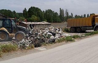 Tepebaşı’nda hafriyat temizliği sürüyor