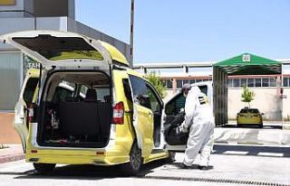 Ticari taksilere ve hatlı minibüslere dezenfeksiyon...