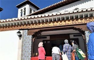 TİKA’dan İspanya’daki Müslümanlara Ramazan...