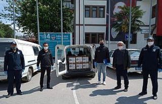 Toplu iftarlar yerine ailelere erzak yardımı