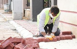 Toroslar Belediyesi parke taşlarını kendisi üretiyor