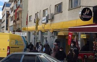 Tosya PTT şubesi maaş ödemelerinin yoğunluğunu...