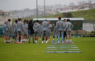 Trabzonspor takım halinde çalışmalara başladı