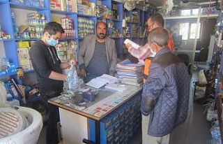 Tunceli’de bir ilçede 166 kişinin, tüm bakkal...