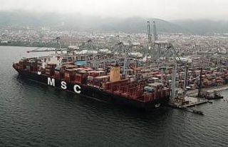 Türkiye limanları tarihinin en büyük konteyner...