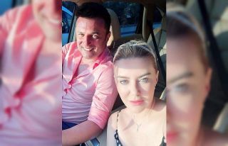 Ünlü teknik adam eşine olan aşkını şiirle anlattı