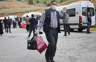 Uşak’ta karantinadaki 234 vatandaş memleketlerine...