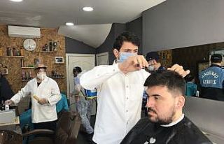 Üsküdar’da Berberler ve Kuaförler dezenfekte...