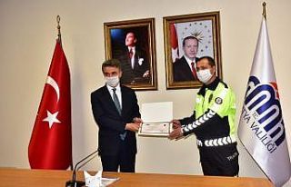 Vali Baruş’tan başarılı trafikçilere teşekkür...