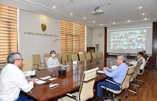 Vali Deniz: "Salgınla ilgili normalleşme sürecindeyiz"