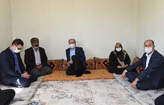 Vali Erin şehit annelerinin Anneler Gününü kutladı