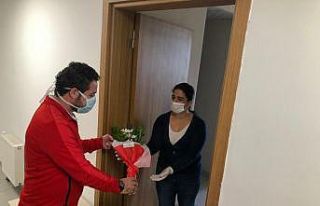Van`da 14 günlük karantinada kalanlara anneler günü...