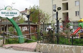 Van’da 65 yaş ve üstü annelerin çifte mutluluğu