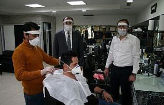 Van’daki berberler, kuaför ve güzellik salonlarına...