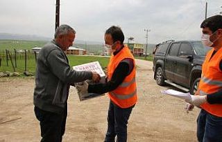 Varto’da muhtaç ailelere Ramazan yardımı