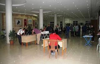 Vatandaşlar kan bağışı için sıraya girdi