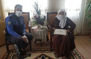 Vefakar annelere anlamlı ziyaret