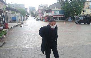 Yaşlılar güvenle dolaşsın diye cadde ve sokakları...