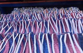 Yeni doğan bebekler için hastanede siperlik üretiliyor