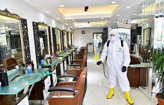 Yeşilyurt’ta güzellik salonları dezenfekte ediliyor