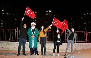 Yozgat Valiliği ‘balkon etkinliği’ ile vatandaşları...