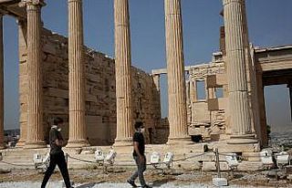Yunanistan’da Atina’nın sembollerinden Akropolis...