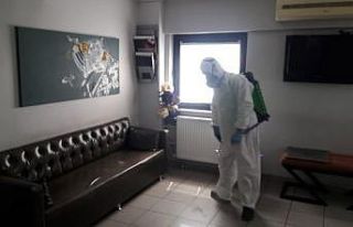 Zonguldak’ta berber ve kuaförler dezenfekte edildi