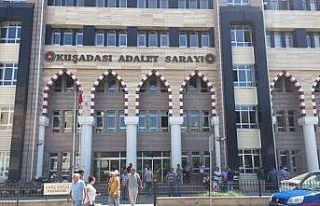 Kuşadası’nda aranan 2 kişi polis tarafından...