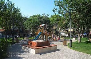 Kuşadası’nın eski mahallesi, ilçenin modern...