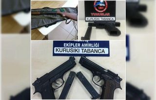 Tüfek ve tabancalar ele geçirildi