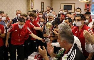 24Erzincanspor gecesi renkli görüntülere sahne...