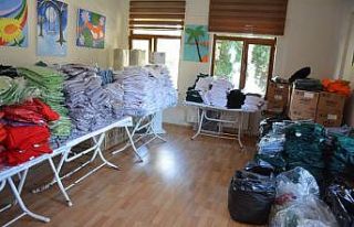 800 aileye gıda ve giysi yardımı yapıldı