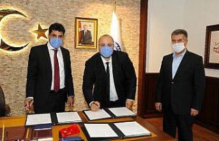 ADÜ’de iş garantili program için imzalar atıldı