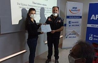 AFAD gönüllülerine ilkyardım sertifikaları verildi
