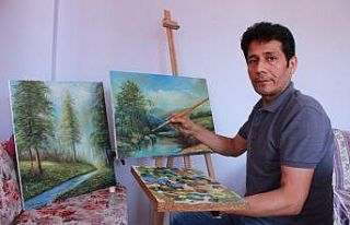 Afganistanlı sanatçının mültecilik hayatı