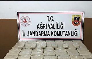 Ağrı’da 53 kilogram uyuşturucu madde ele geçirildi