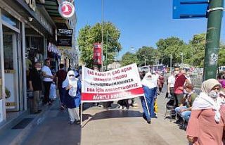 Ağrılı Beyaz tülbentli kadınlar Ayasofya’da