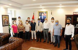 AK Parti Efeler İlçe Başkanlığı’ndan Rektör...